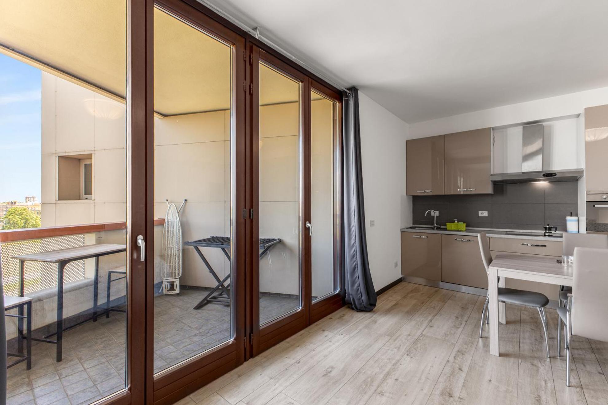 Monolocale Con Balcone Self Check In Milano Sempione Exterior photo